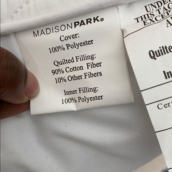 Madison Park 2 Bundle Quilted Pillows NWOT - Picture 5 of 6